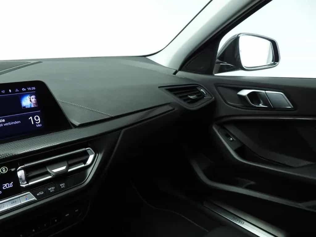 BMW 116 1 Serie 5-türig 116i | LED | navi | Sportsit 05/2021-photo-34