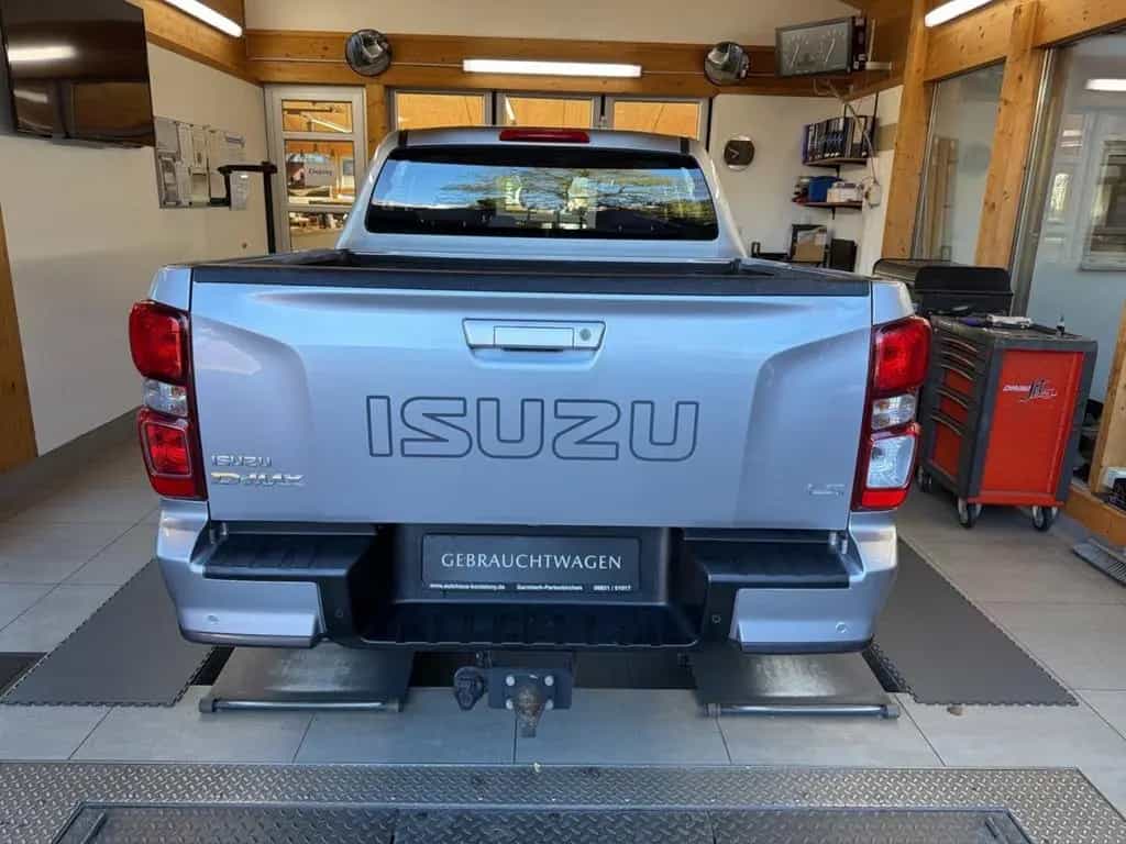Isuzu D-Max Double Cab 4 x 4 LS Euro 6d ISC-FCM 11/2021-photo-2