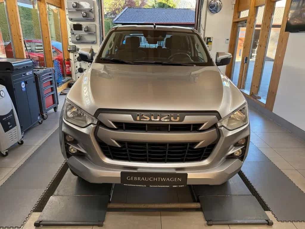 Isuzu D-Max Double Cab 4 x 4 LS Euro 6d ISC-FCM 11/2021-photo-5