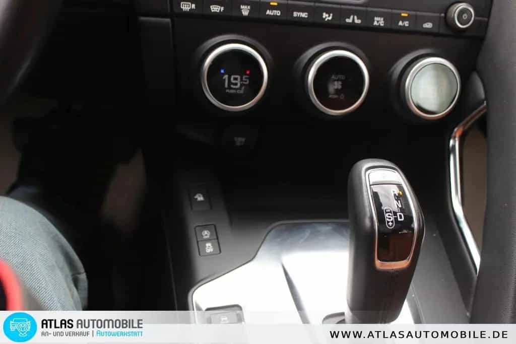 Jaguar E-Pace HSE AWD Leder=Navi=LED=HUD=Panoramadach 01/2020-photo-10