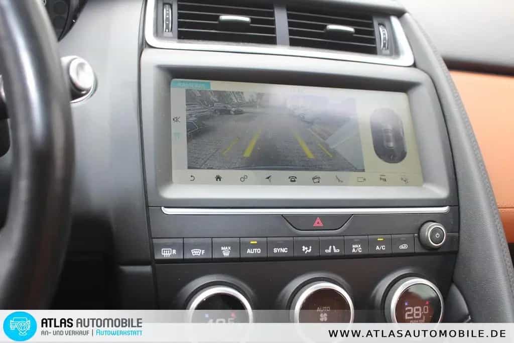 Jaguar E-Pace HSE AWD Leder=Navi=LED=HUD=Panoramadach 01/2020-photo-3