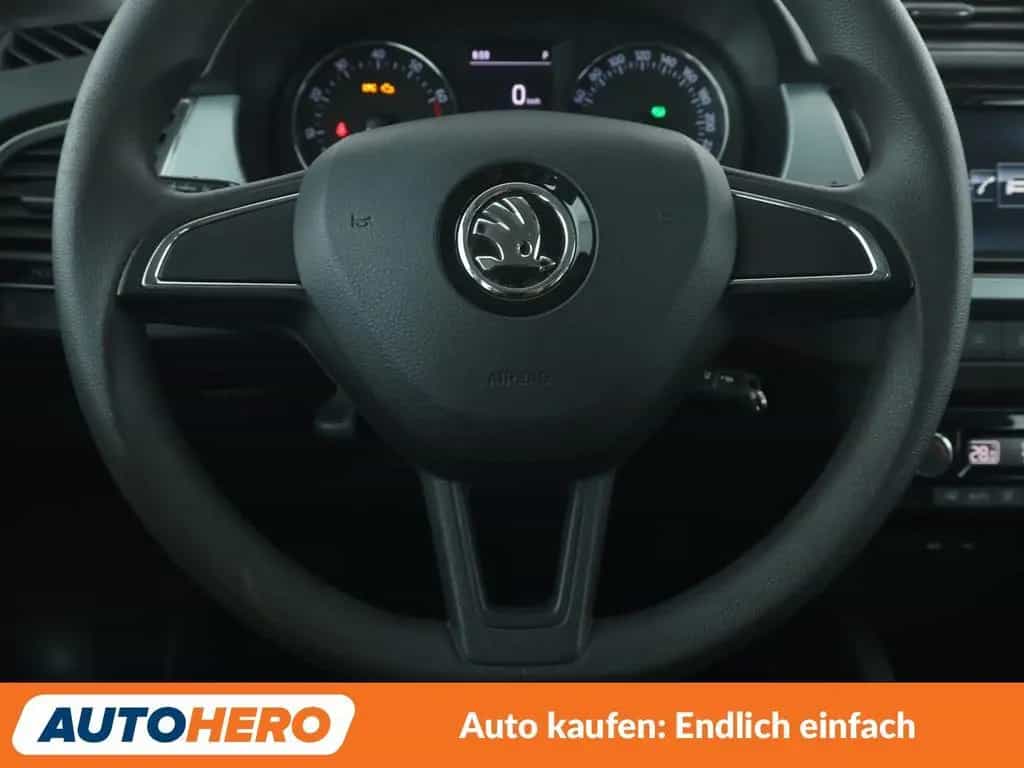 Skoda Fabia 1.0 TSI Ambition Aut.*TEMPO*PDC*ALU* 07/2017-photo-16