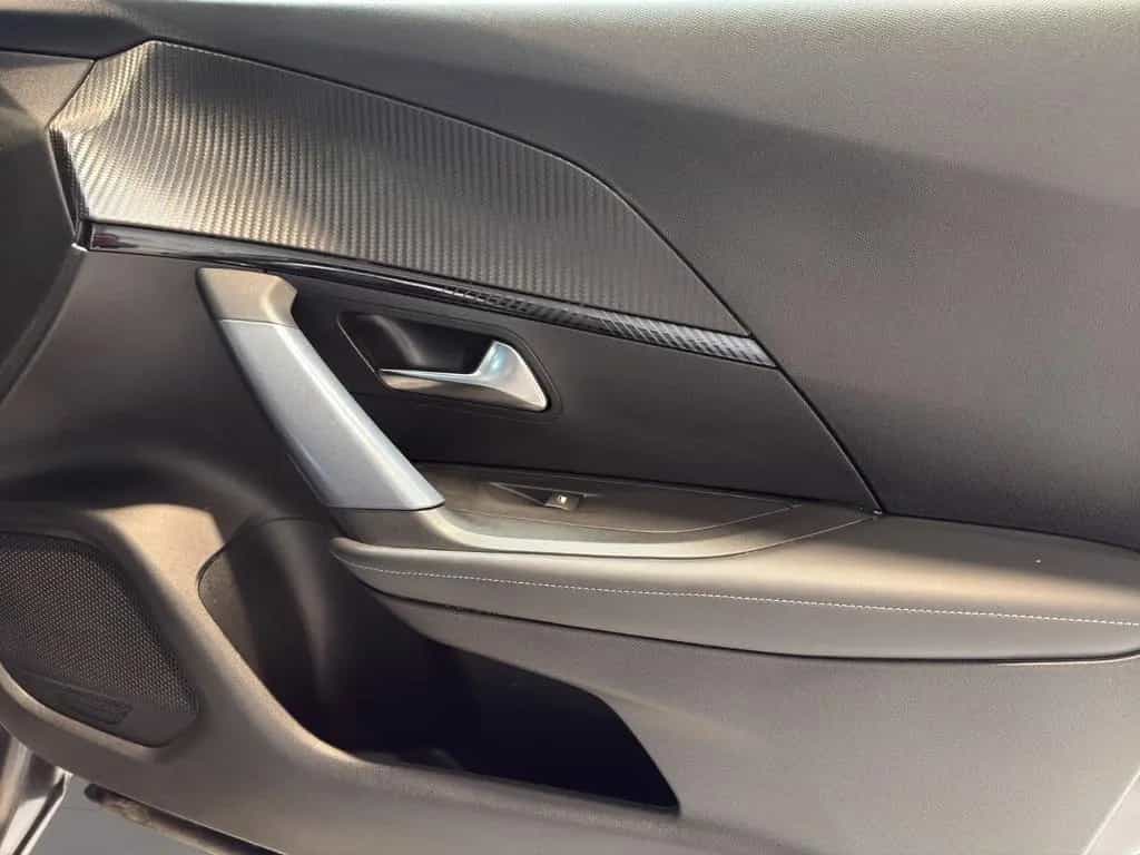 Peugeot 2008 Allure|Finanzierung|Anhängerk.|wenig KM 06/2020-photo-22
