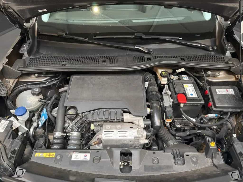 Peugeot 2008 Allure|Finanzierung|Anhängerk.|wenig KM 06/2020-photo-24