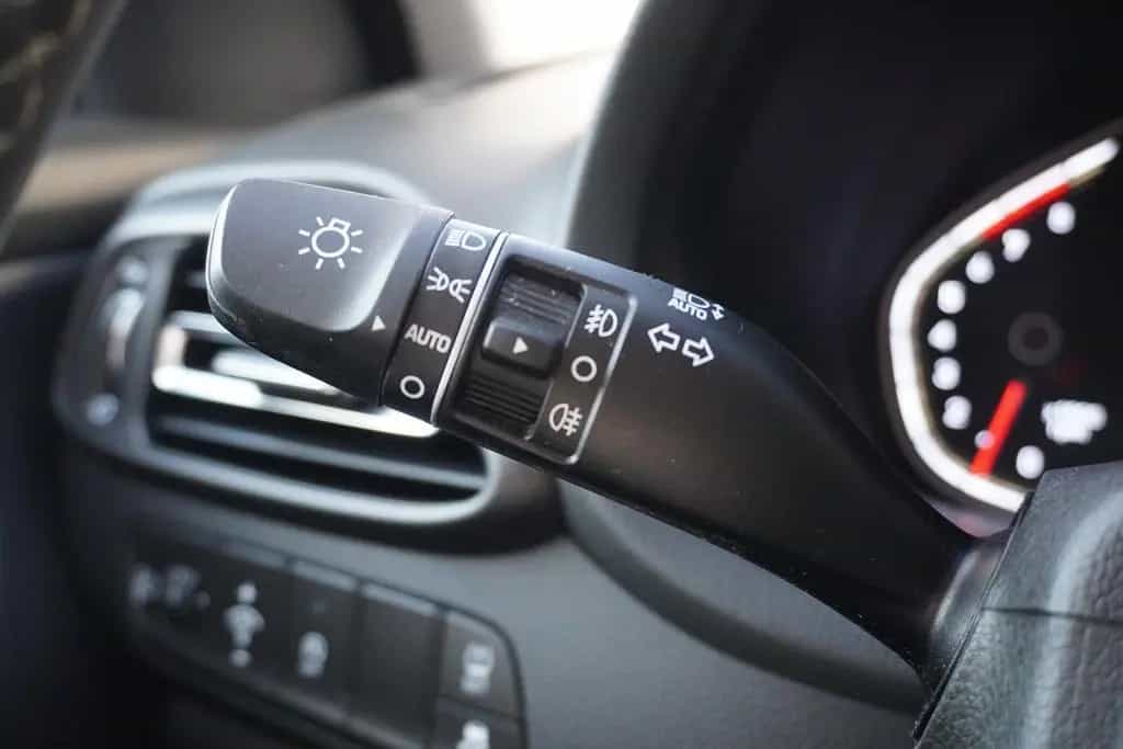 Hyundai i30 Kombi 1.5 Edition 30 Mild-Hybrid DCT LED AHK 07/2021-photo-15
