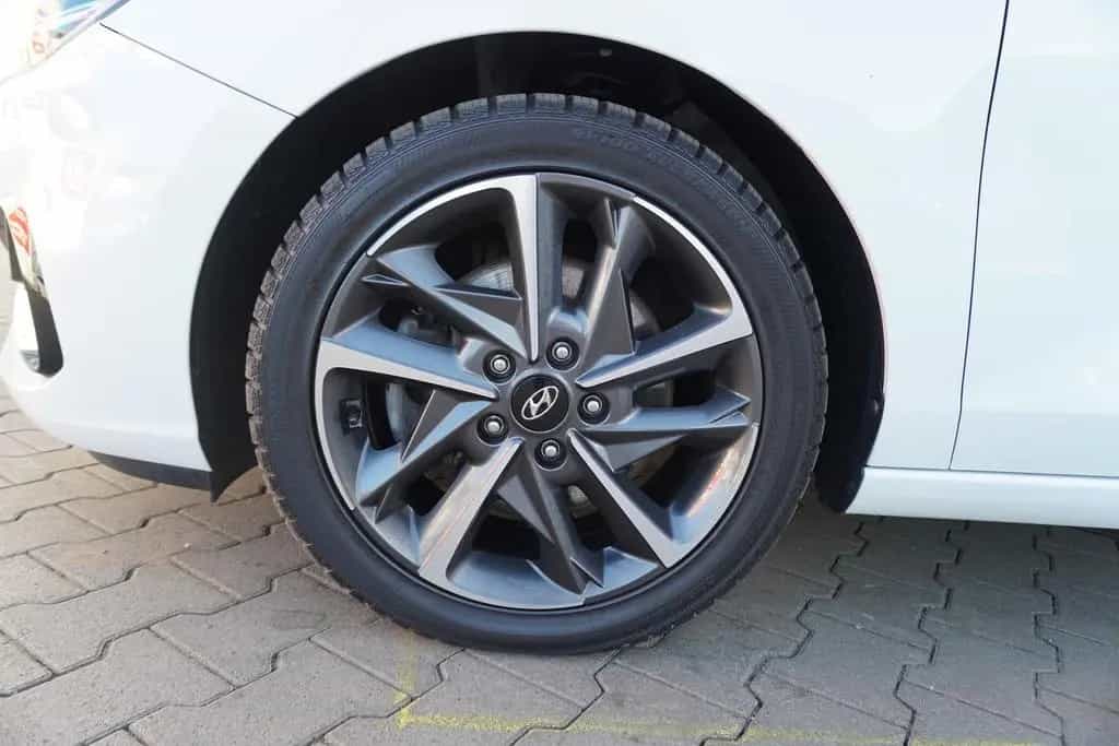 Hyundai i30 Kombi 1.5 Edition 30 Mild-Hybrid DCT LED AHK 07/2021-photo-30