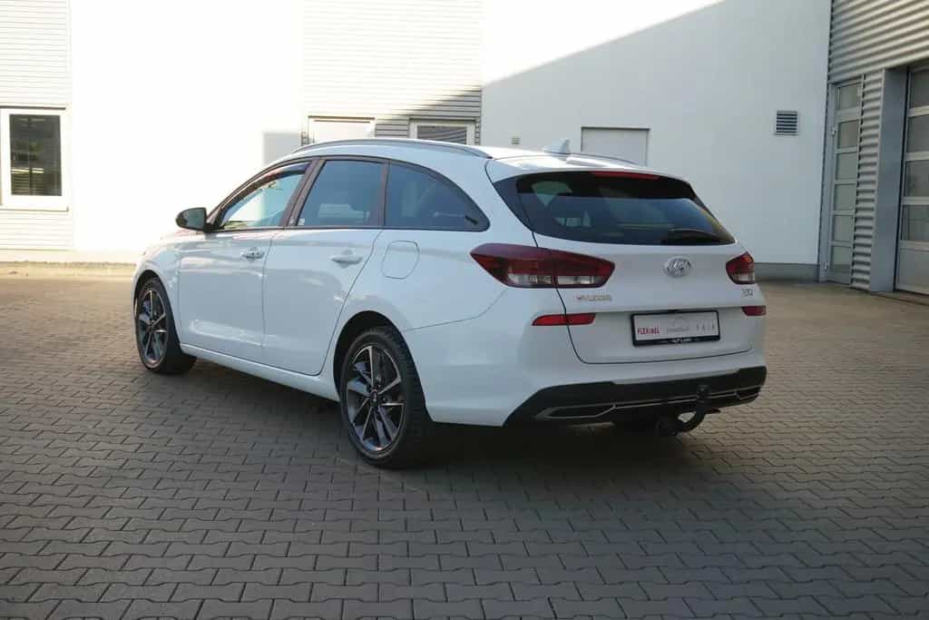 Hyundai i30 Kombi 1.5 Edition 30 Mild-Hybrid DCT LED AHK 07/2021-photo-7