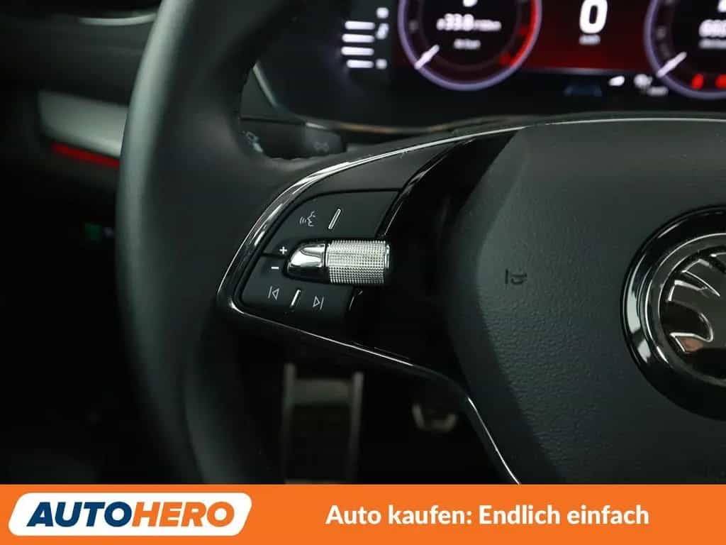 Skoda Octavia 1.5 TSI ACT First Edition*NAVI*HUD*LED* 08/2020-photo-25