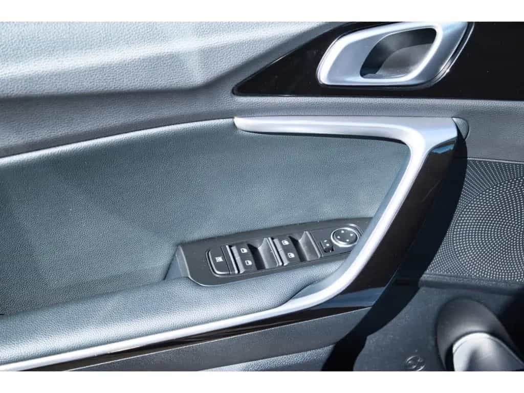 Kia Ceed Sportswagon 1.6 CRDi Navi ACC Apple CarPlay 04/2024-photo-12
