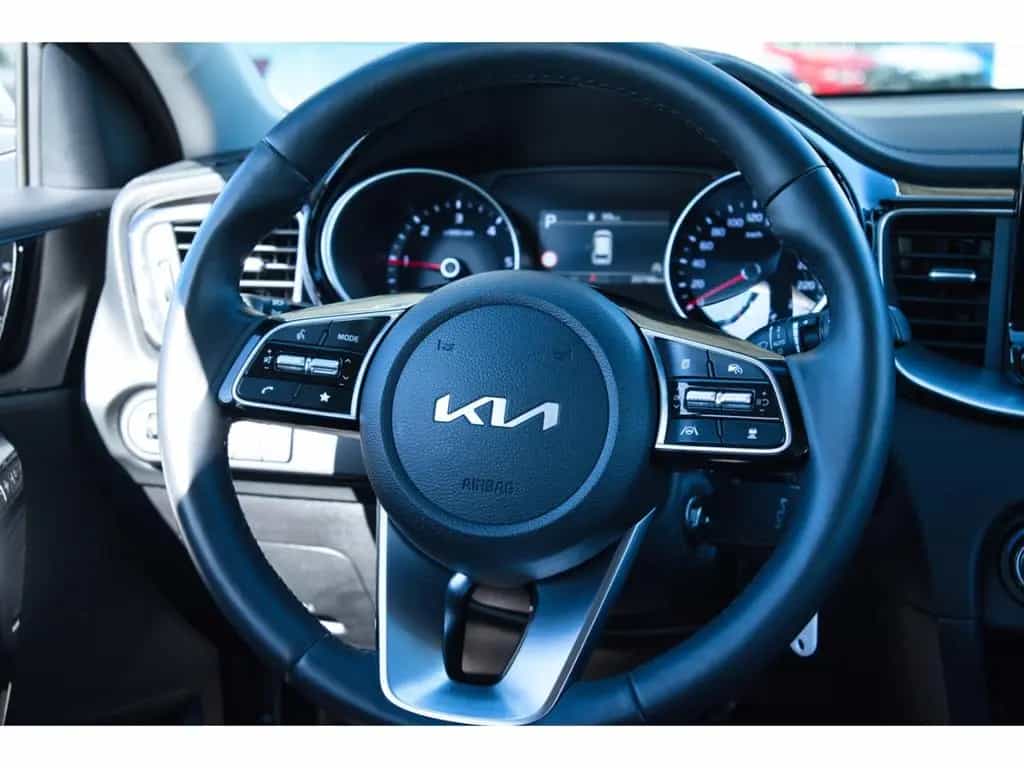 Kia Ceed Sportswagon 1.6 CRDi Navi ACC Apple CarPlay 04/2024-photo-19