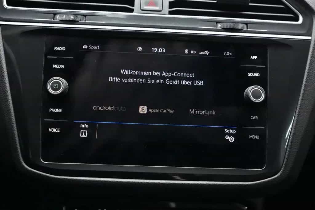 Volkswagen Tiguan CARPLAY-NAVI*4-MOTION*STANDHEIZUNG 09/2020-photo-17