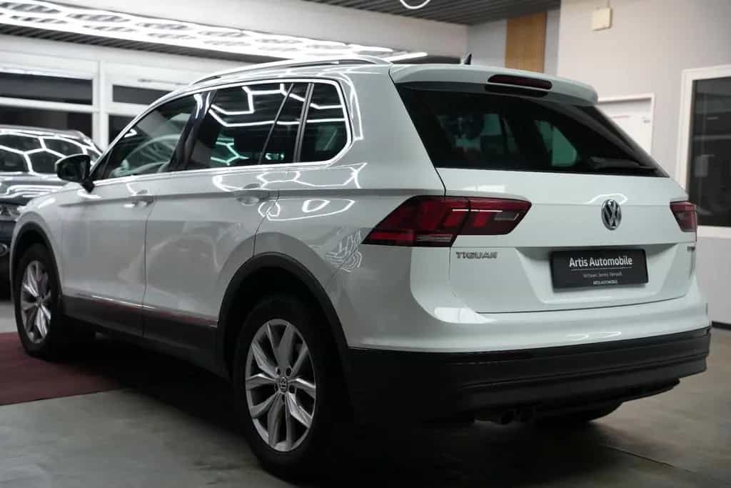 Volkswagen Tiguan CARPLAY-NAVI*4-MOTION*STANDHEIZUNG 09/2020-photo-3