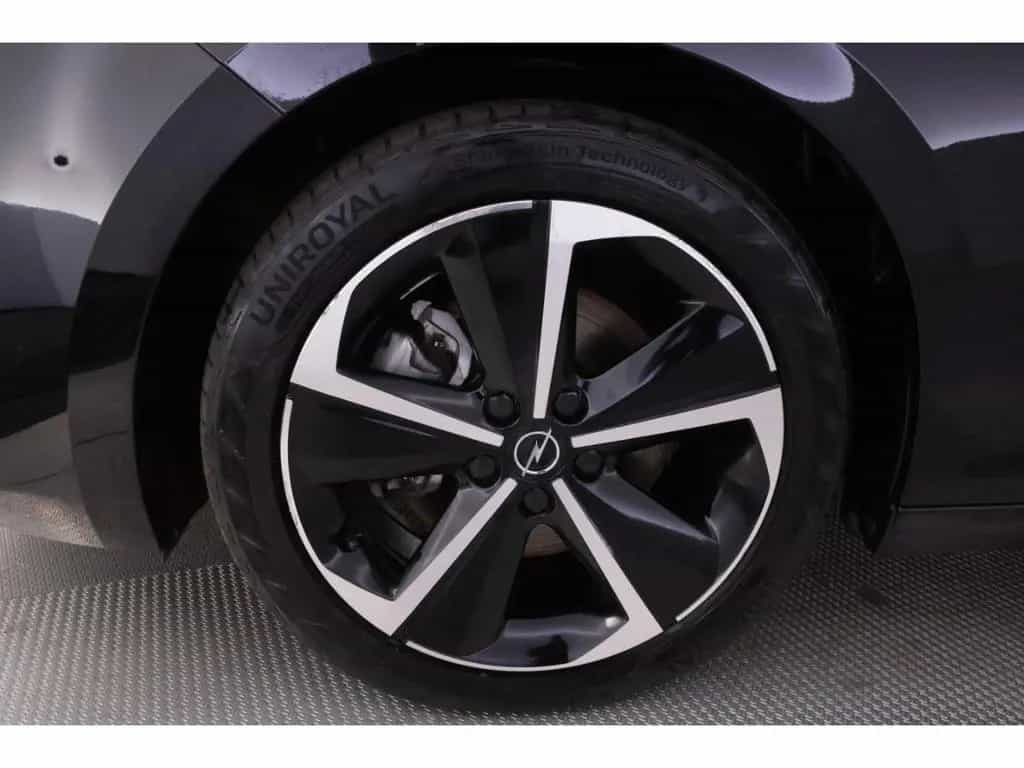 Opel Astra L 1.2T ST Aut.GS+LED+KAMERA+CARPLAY+TEMPO 03/2025-photo-12