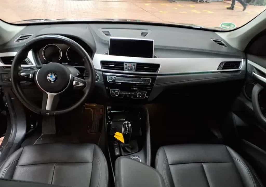 BMW X1 xDrive 25i xLine Panorama LED Business Pack 05/2021-photo-1