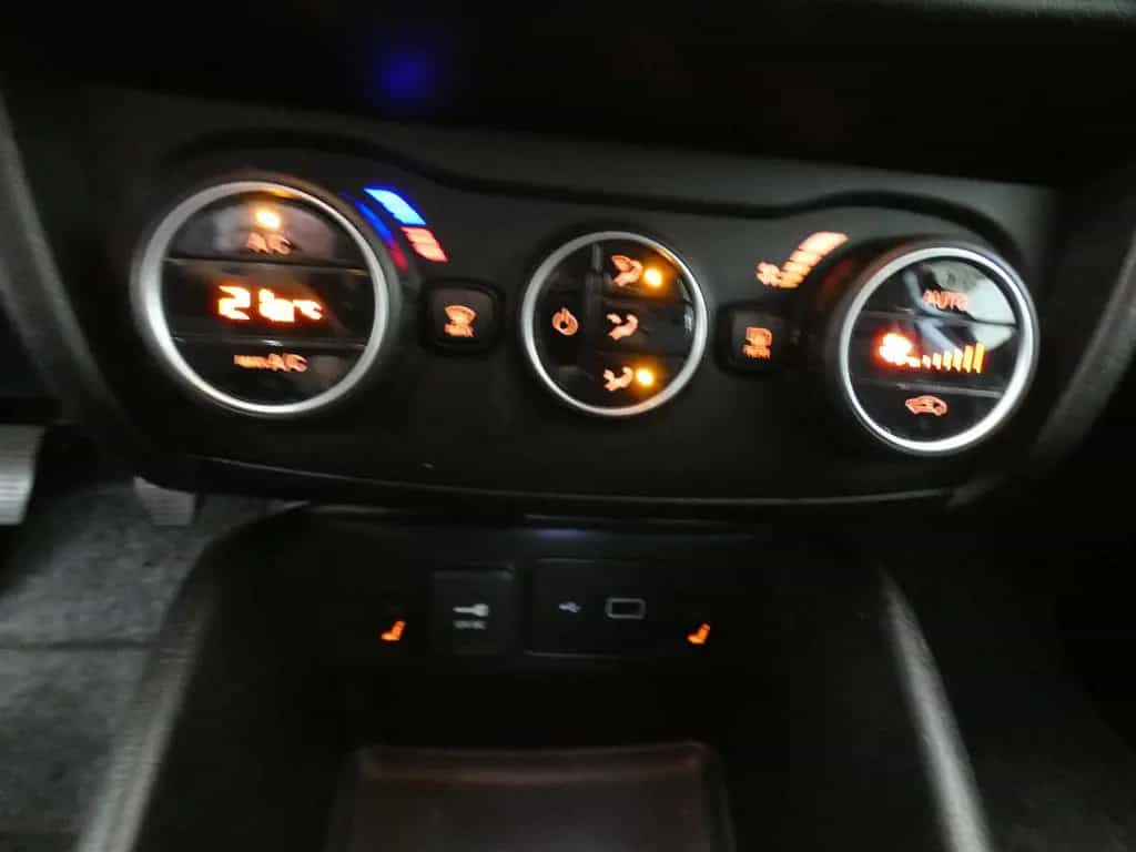 Fiat Tipo 1.4 T-Jet Business*UConnect*KAMERA*LED* 06/2020-photo-14