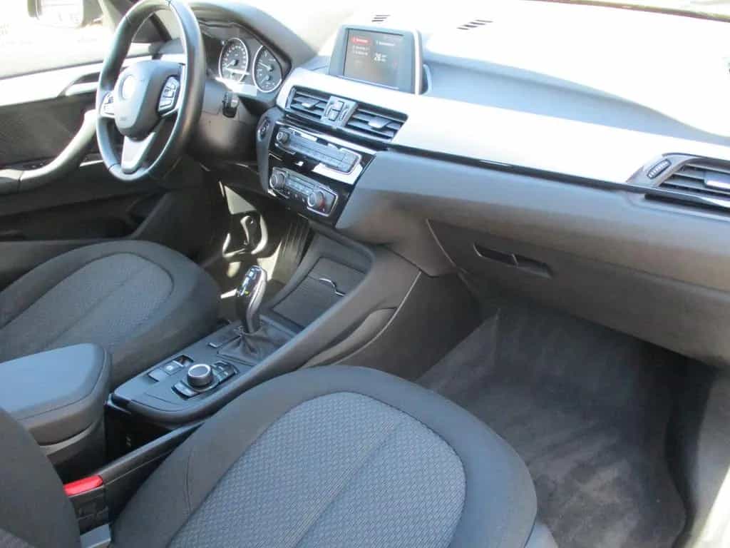 BMW X1 sDrive 18 i+1.Hand 03/2018-photo-14