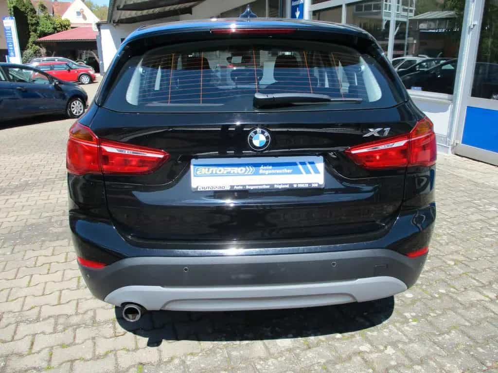 BMW X1 sDrive 18 i+1.Hand 03/2018-photo-4