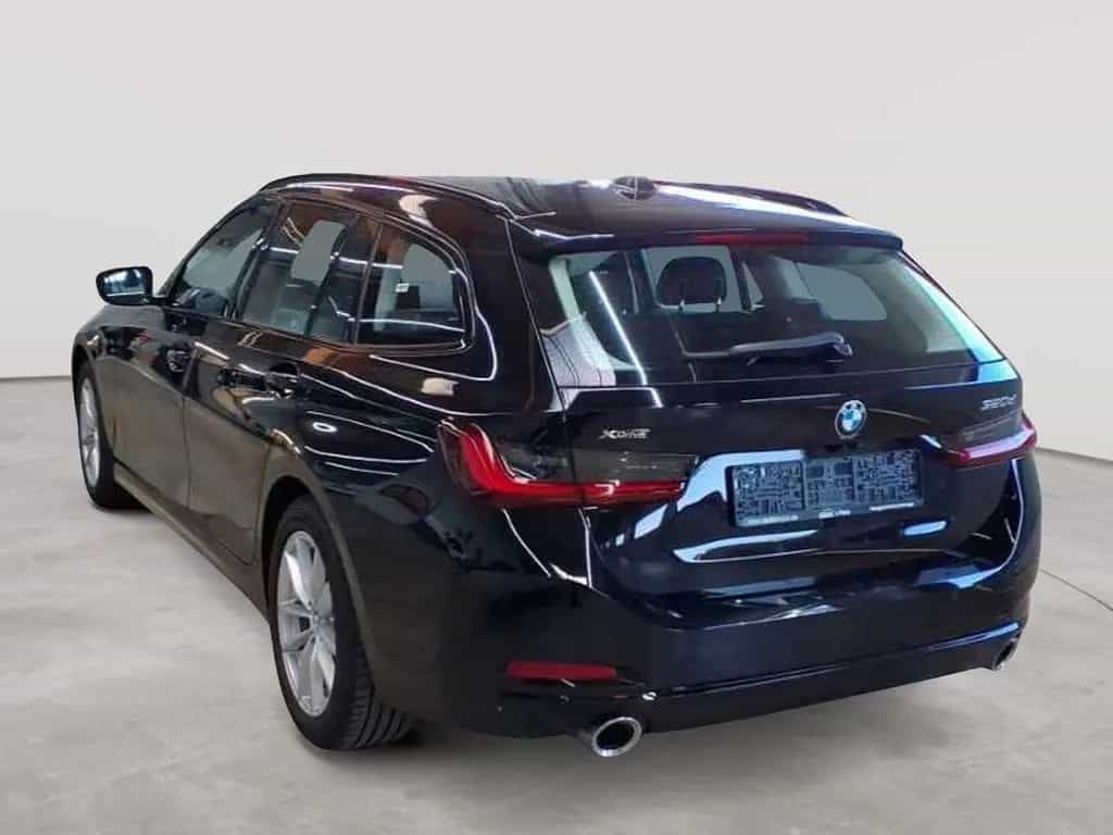 BMW 320 d Touring xDrive Aut. NAVI LED KAM 03/2023-photo-1