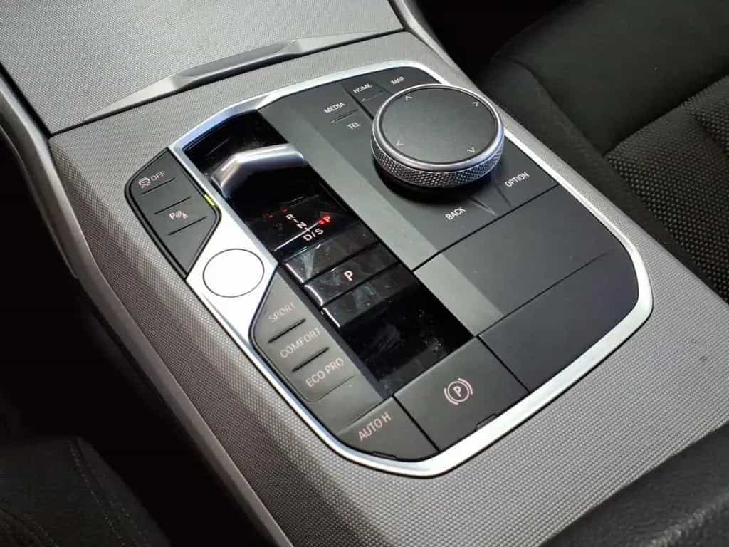 BMW 320 d Touring xDrive Aut. NAVI LED KAM 03/2023-photo-14