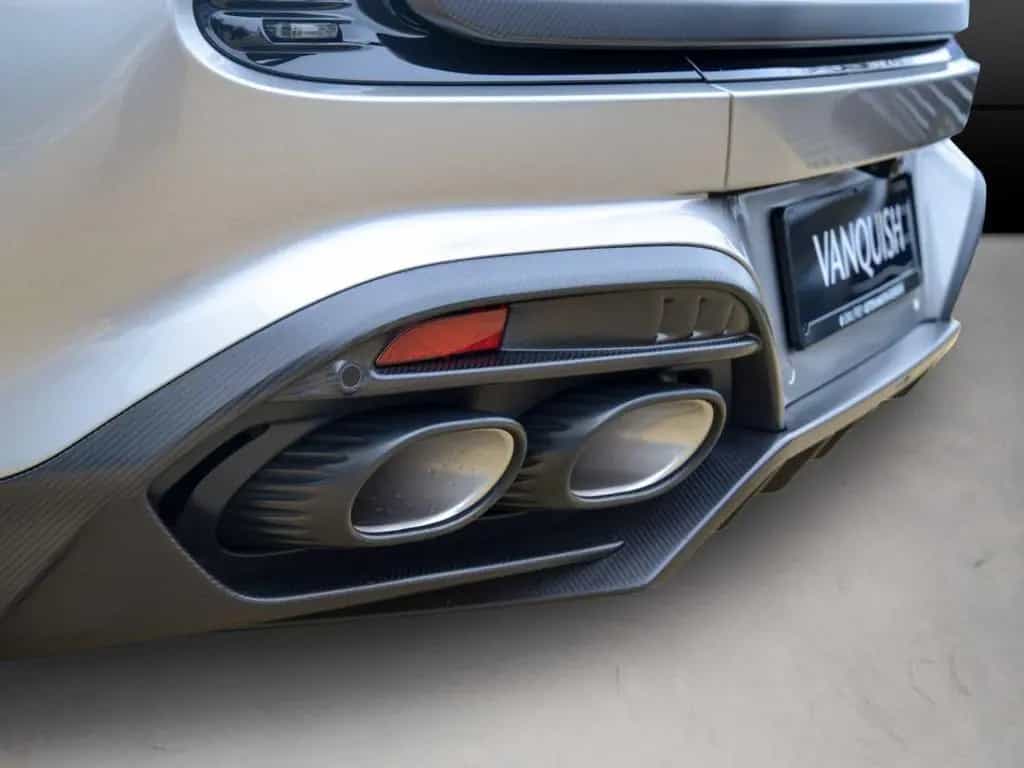 Aston Martin Vanquish Coupe 01/2025-photo-7