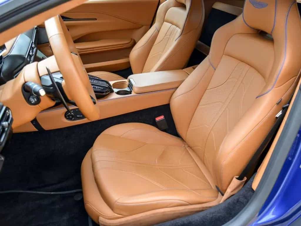 Aston Martin NG V8 Vantage Coupé 05/2024-photo-11