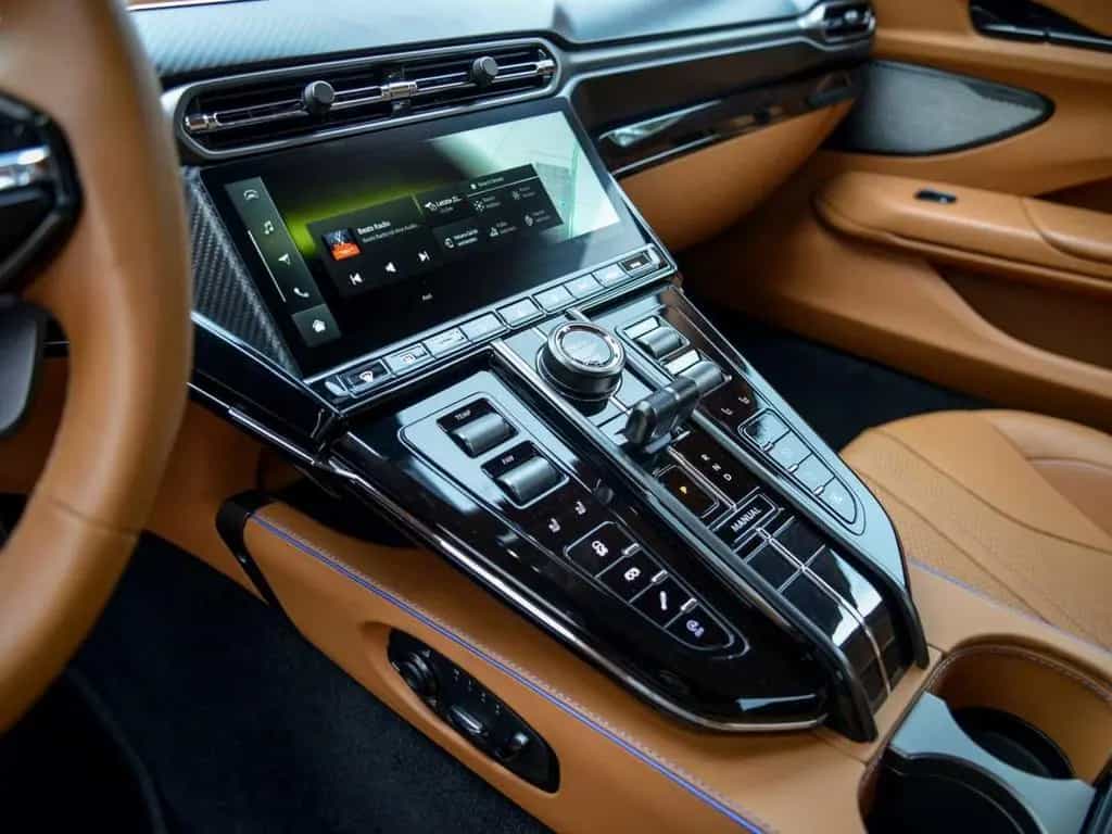 Aston Martin NG V8 Vantage Coupé 05/2024-photo-14