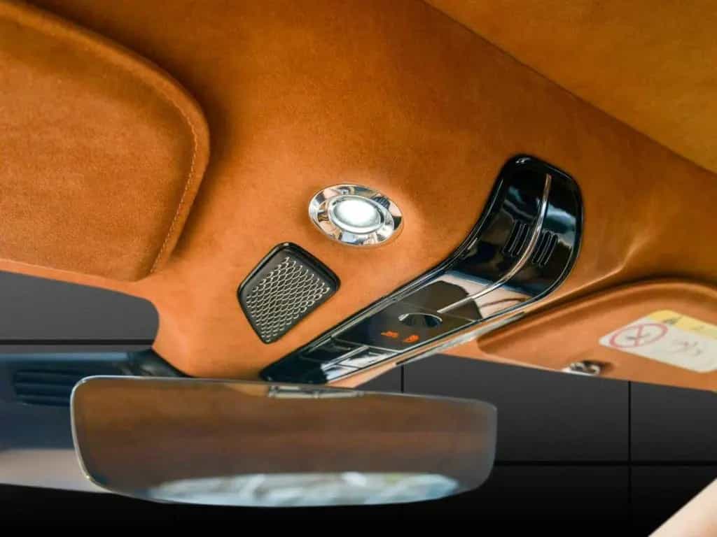 Aston Martin NG V8 Vantage Coupé 05/2024-photo-23
