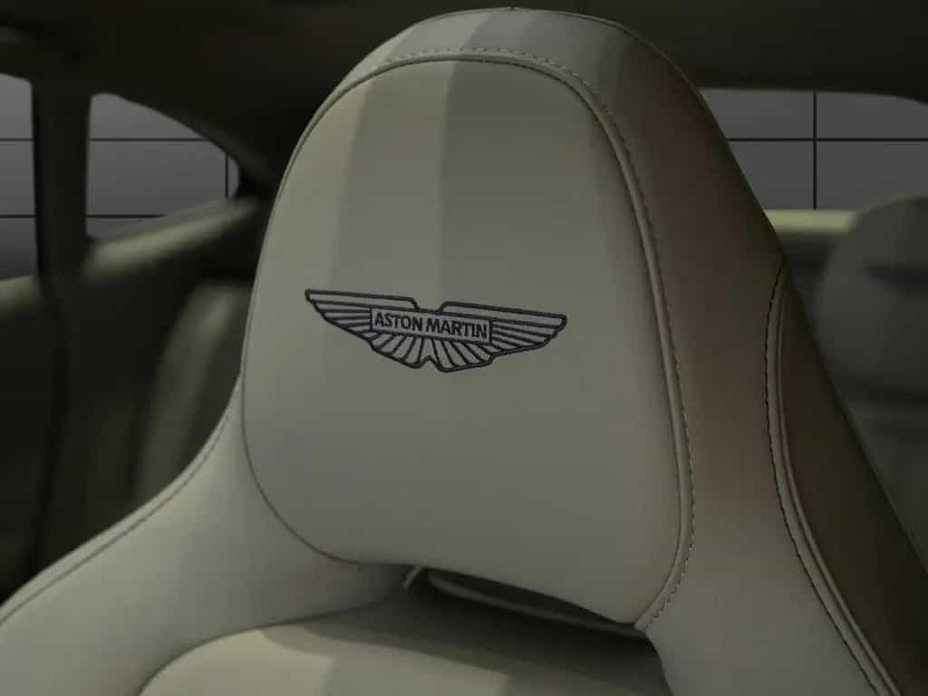 Aston Martin DBX S 01/2026-photo-10
