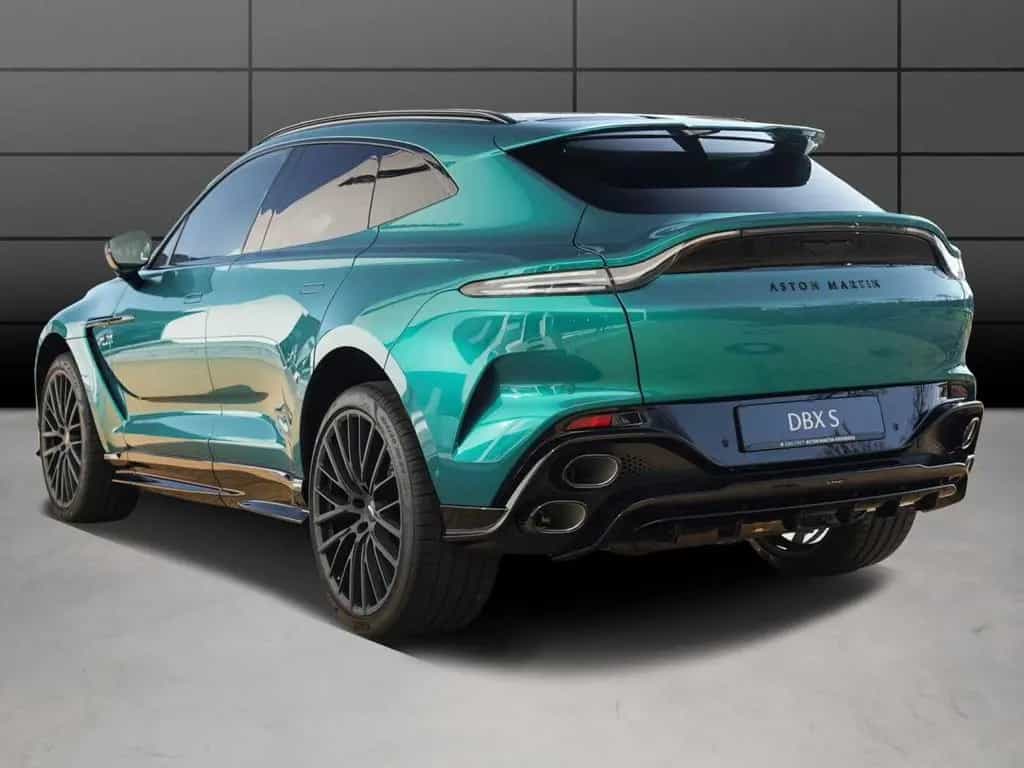 Aston Martin DBX S null-photo-6