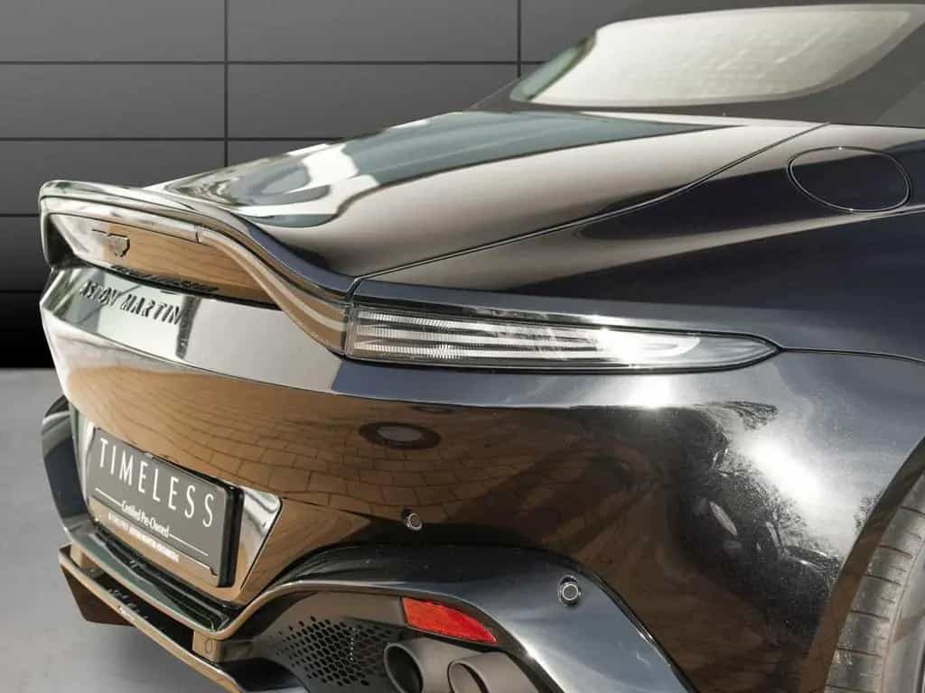 Aston Martin V8 Vantage Roadster 04/2022-photo-5
