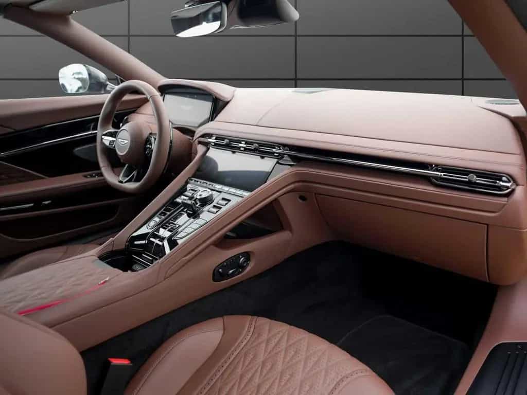 Aston Martin DB12 Volante null-photo-25