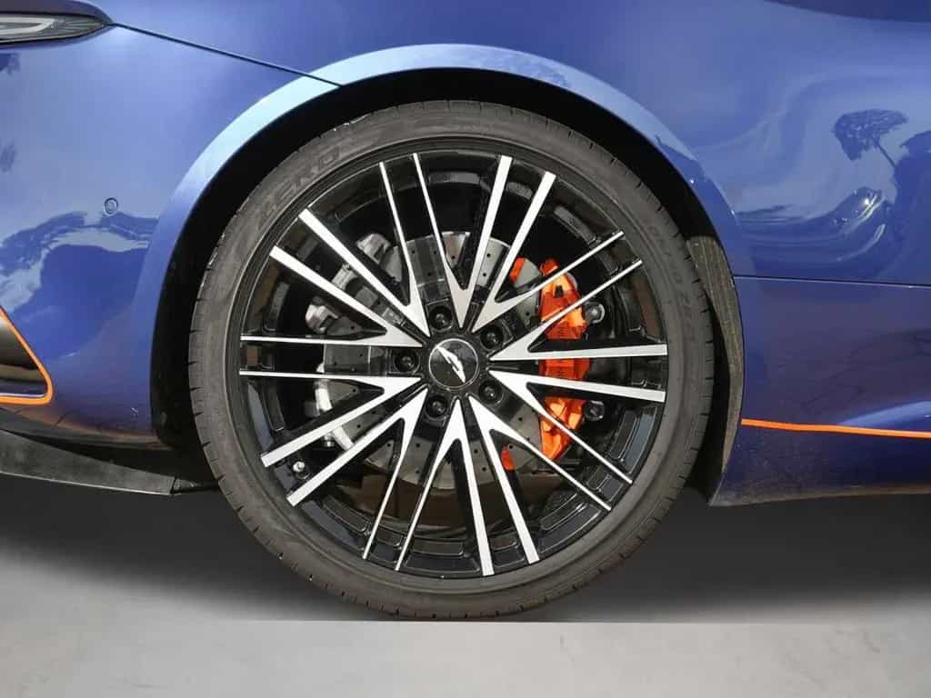 Aston Martin DBS Volante 05/2019-photo-14