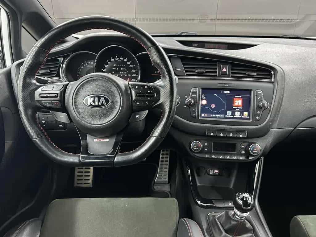 Kia Ceed GT-Track+AHK+Navi+SHA+FLA+Temp+Carplay+SHZ 05/2018-photo-11