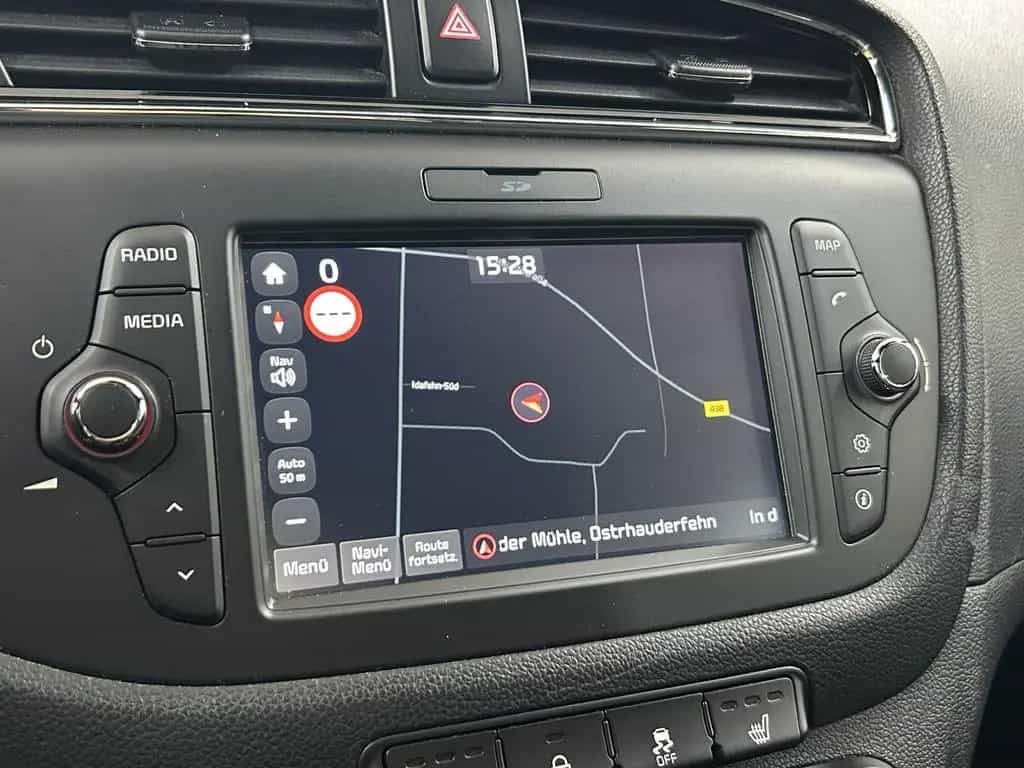 Kia Ceed GT-Track+AHK+Navi+SHA+FLA+Temp+Carplay+SHZ 05/2018-photo-15