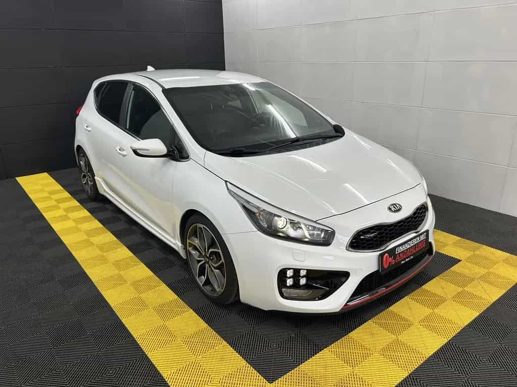 Kia Ceed GT-Track+AHK+Navi+SHA+FLA+Temp+Carplay+SHZ 05/2018-photo-2