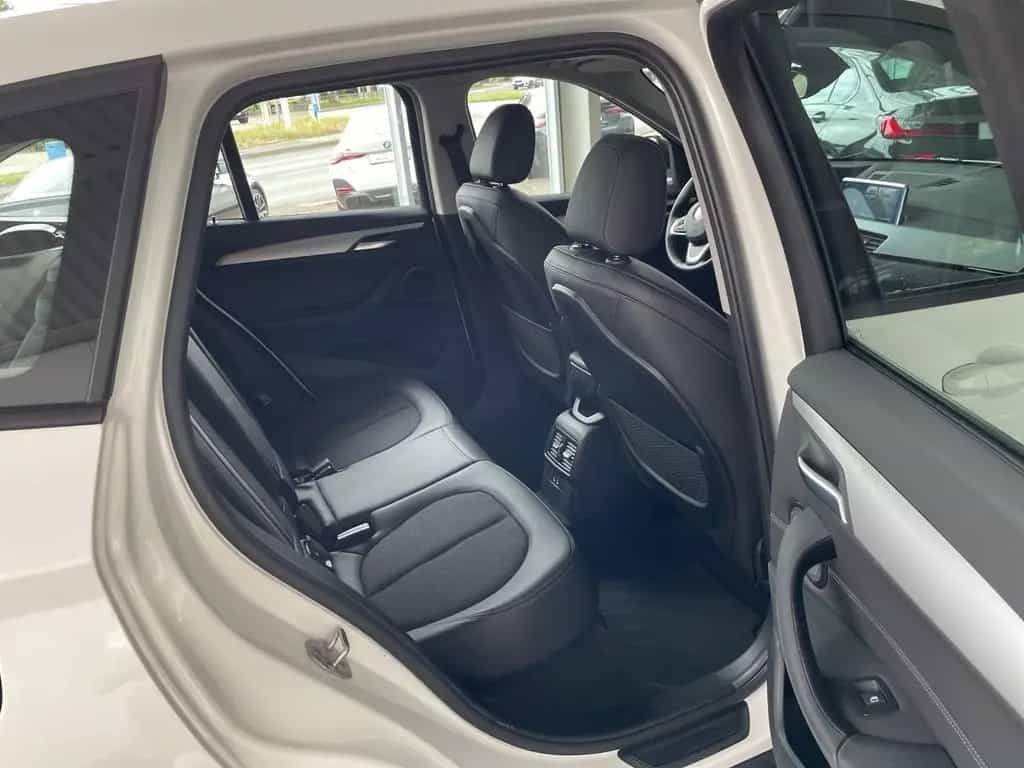 BMW X1 xDrive18d Navi | LED | Kamera | Panorama | Kl 07/2020-photo-14
