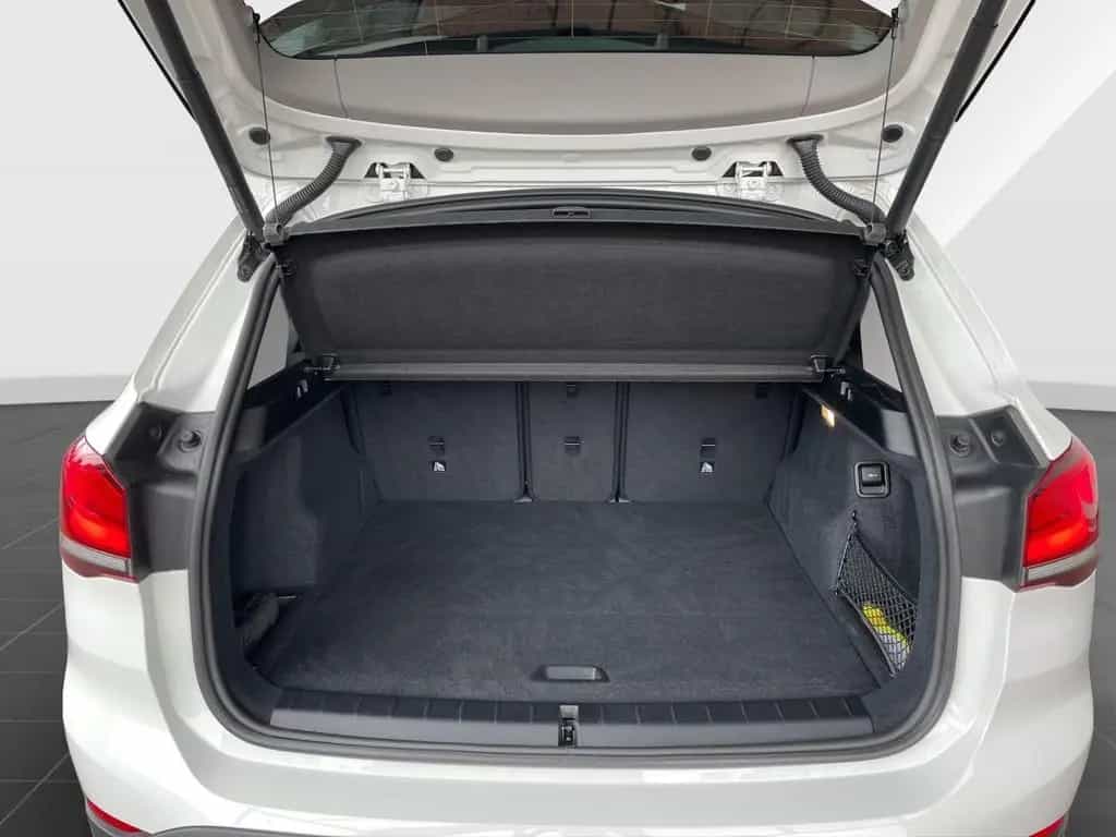 BMW X1 xDrive18d Navi | LED | Kamera | Panorama | Kl 07/2020-photo-9