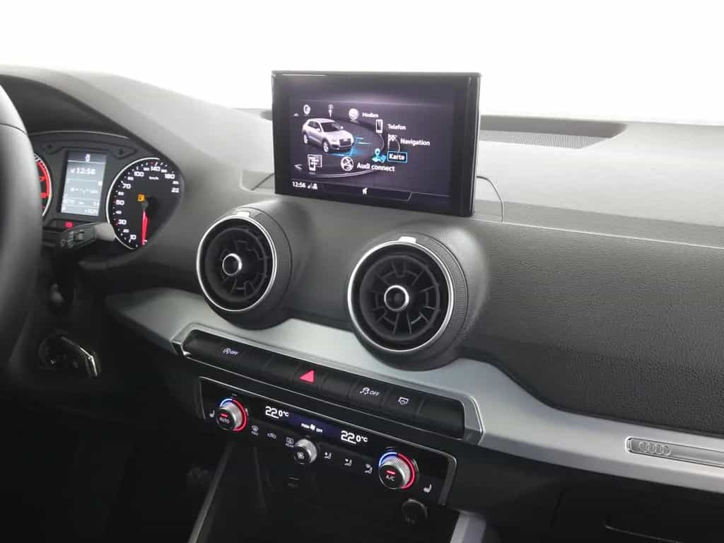 Audi Q2 35TFSI 150PS DSG Sport Navi LED PDC GRA Klima 01/2020-photo-12