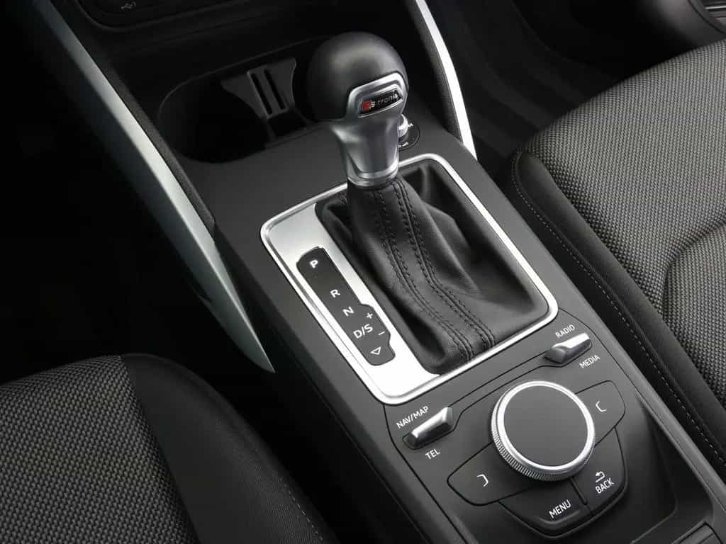 Audi Q2 35TFSI 150PS DSG Sport Navi LED PDC GRA Klima 01/2020-photo-15