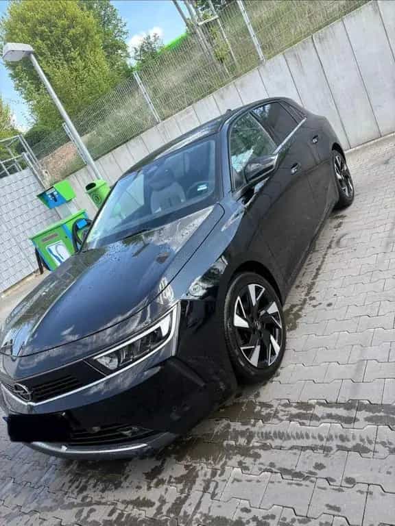 Opel Astra Elegance 1.2 Turbo,96k (130PS) siehe... 08/2022-photo-1