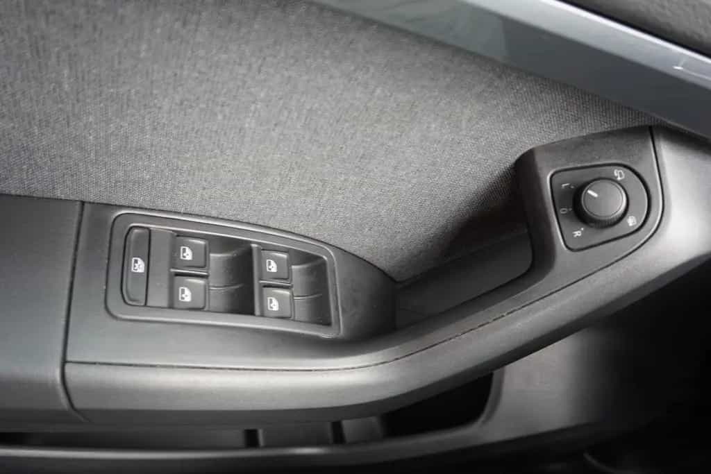 Seat Ateca 1.5 TSI DSG Style VC LED Navi ACC Kamera 02/2023-photo-26