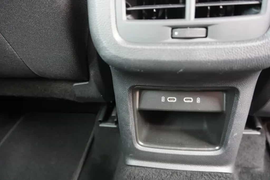 Seat Ateca 1.5 TSI DSG Style VC LED Navi ACC Kamera 02/2023-photo-30