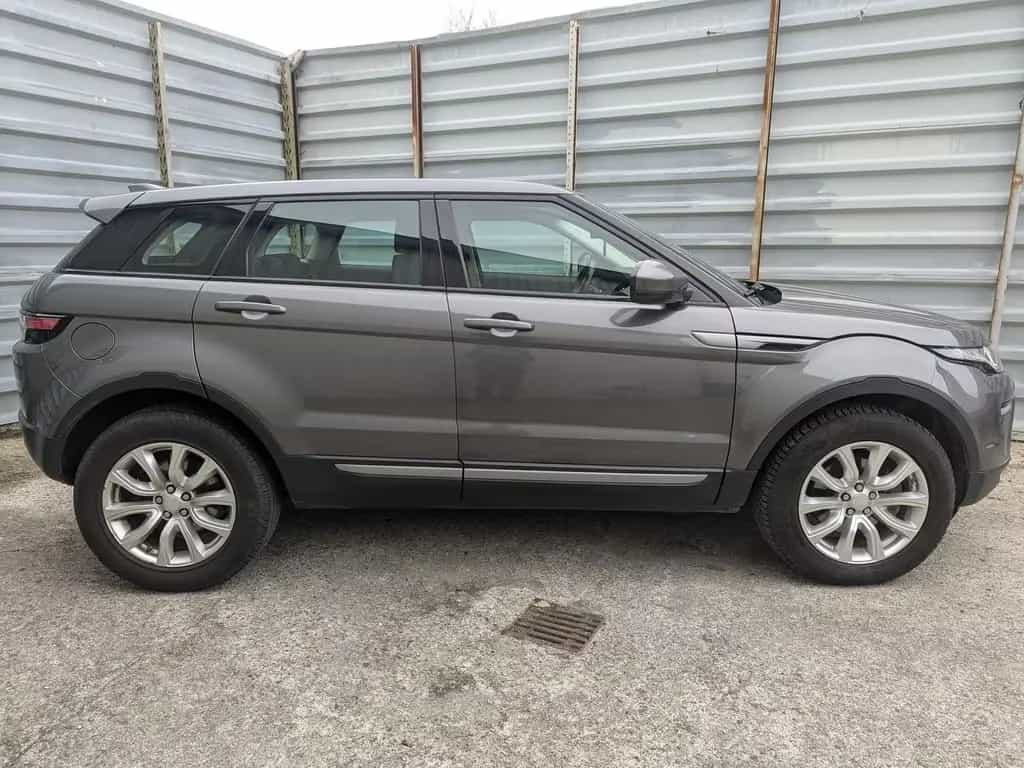 Land Rover Range Rover Rover Evoque SE*Automatik*Panorama*Leder* 01/2018-photo-2