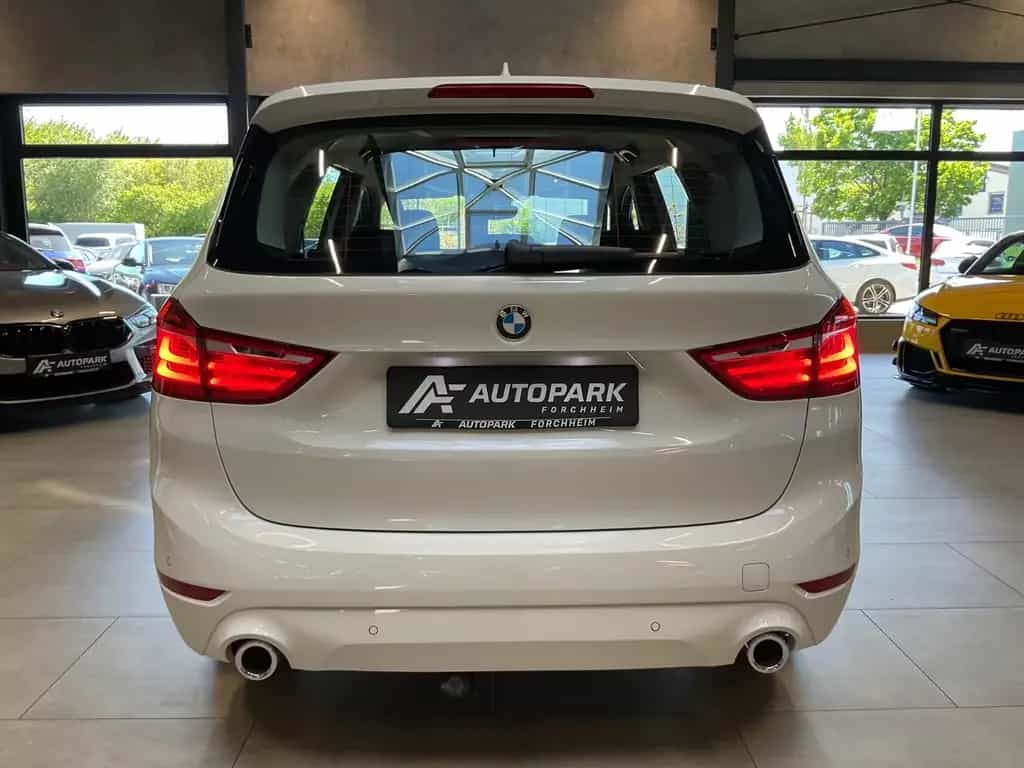 BMW 218 Gran Tourer 218d Gran Tourer xDr. Advantage AHK LED Navi 10/2020-photo-4