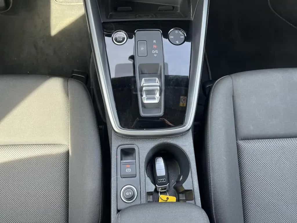 Audi A3 Sportback 2.0 TDI (NAVI+LED+ACC+Connect) 12/2022-photo-16