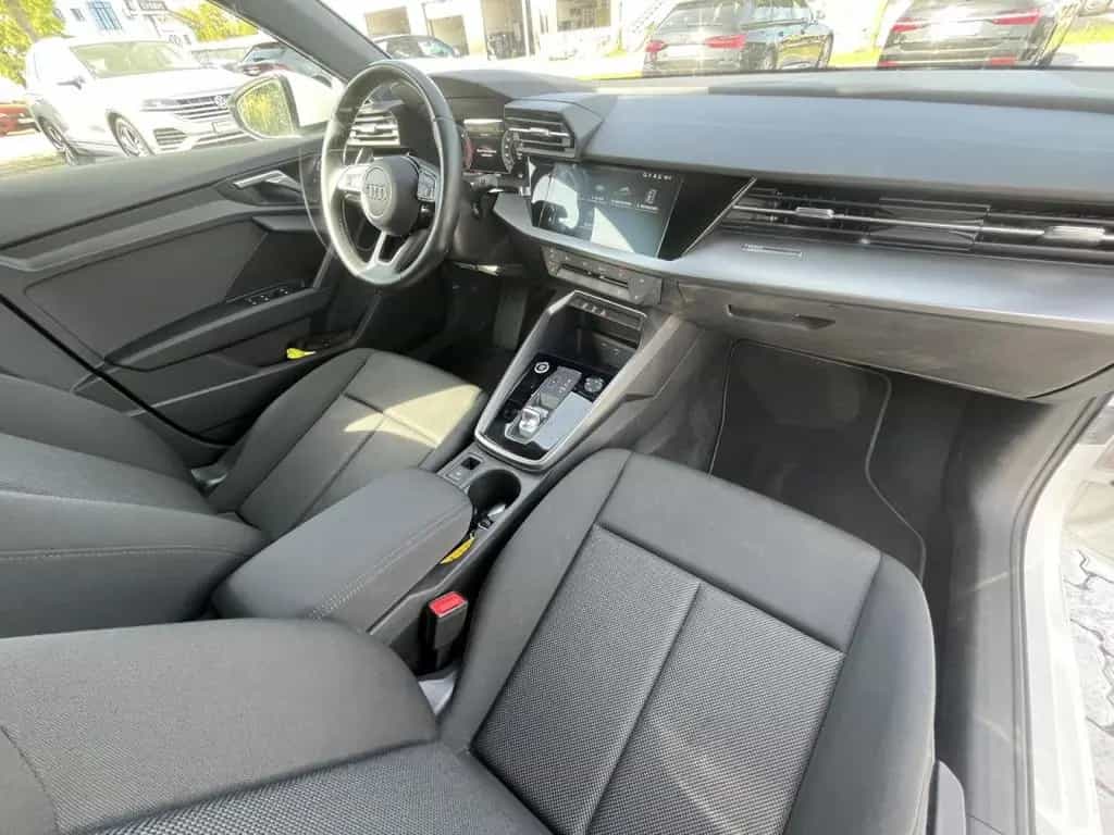 Audi A3 Sportback 2.0 TDI (NAVI+LED+ACC+Connect) 12/2022-photo-9