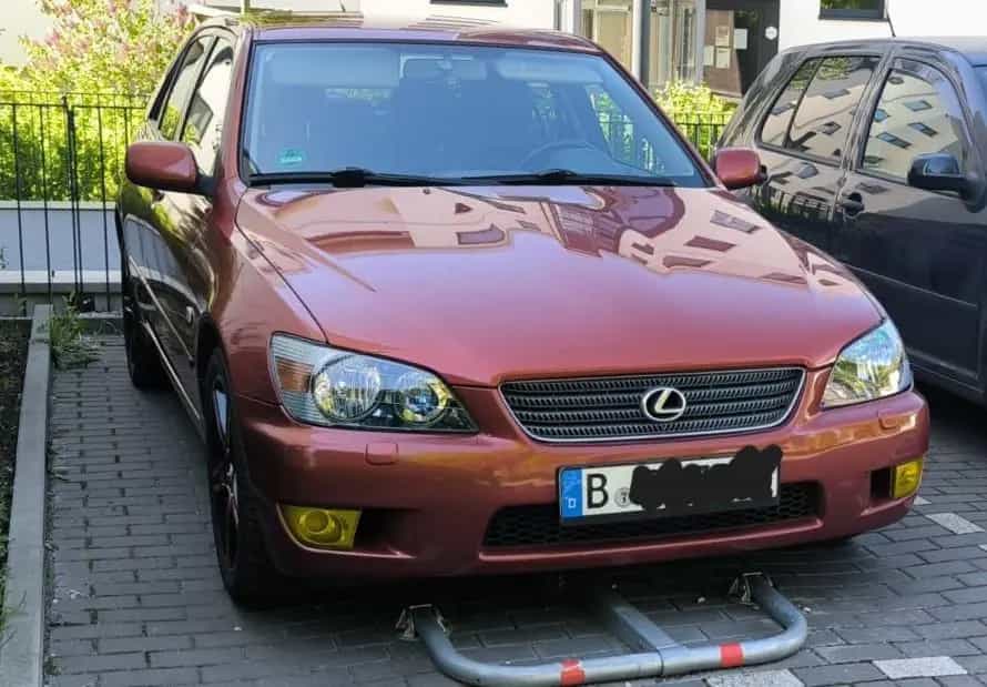 Lexus IS 200 Sport 09/1999-photo-0