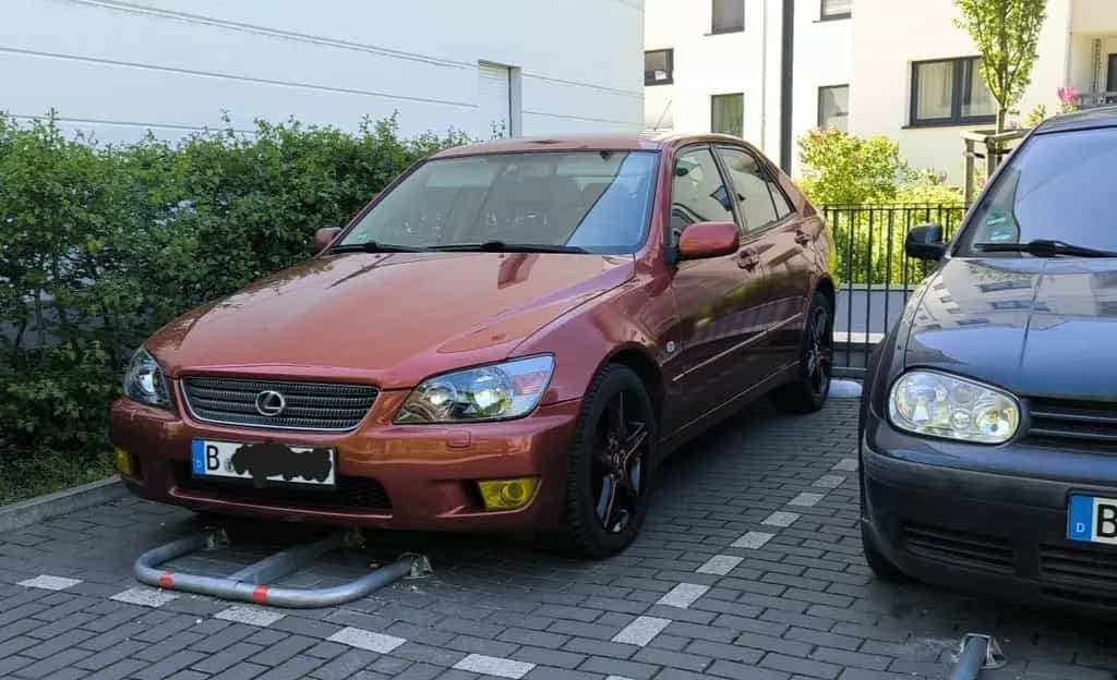 Lexus IS 200 Sport 09/1999-photo-8
