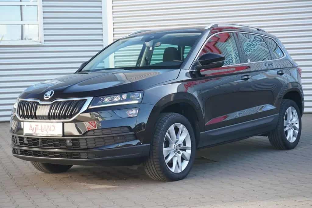 Skoda Karoq 1.5 16V TSI Style LED Navi AHK Kamera ACC 11/2020-photo-1