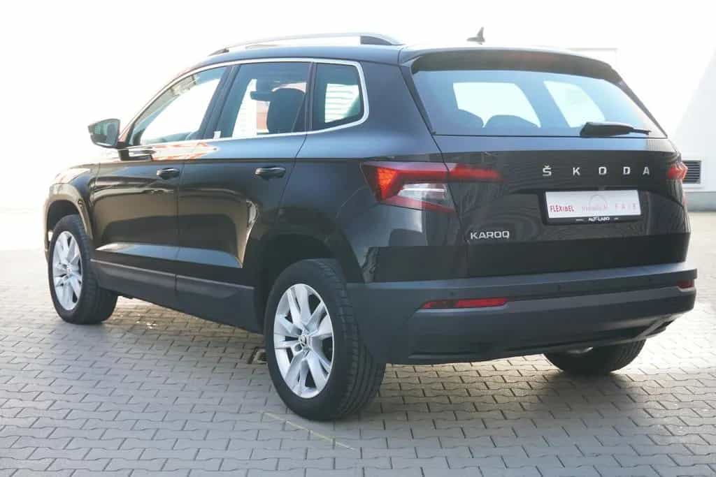 Skoda Karoq 1.5 16V TSI Style LED Navi AHK Kamera ACC 11/2020-photo-7